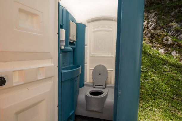 Best High-end porta potty rental  in Wilmington Island, GA